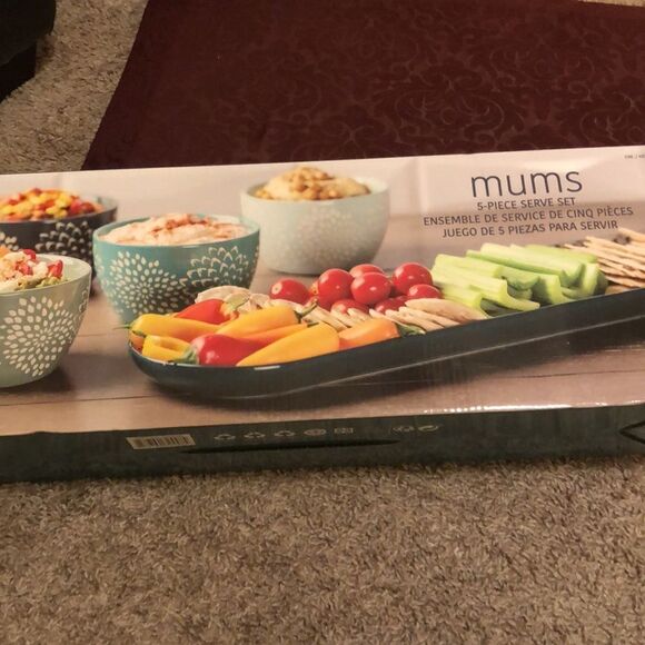 Baum Mums 5-Piece Stoneware Serve Set - Picture 2 of 3